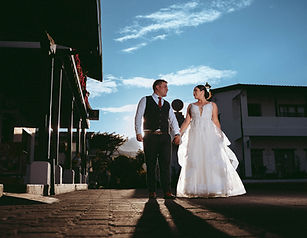 Golden hour Mitad del Mundo