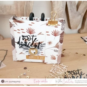 Mini-album "Une note de douceur" par Oum Oumeyma