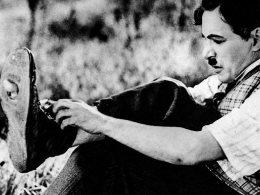 Jouarre : Silence, tête baissée et main levée…