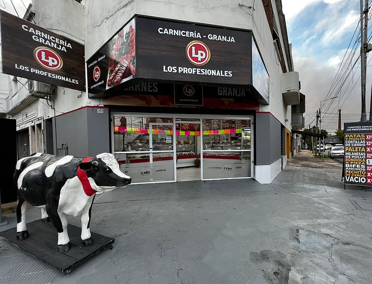 WhatsApp Image 2022-06-21 at 8.15_edited.jpg