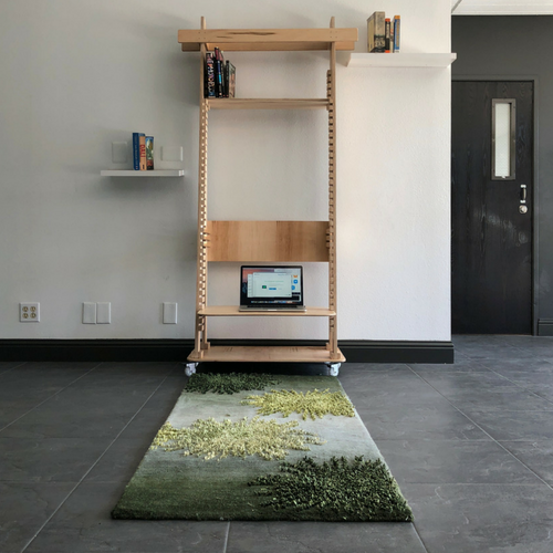 Portable Standing Flamingo Desk with magic carpet. Floor sitting desk.