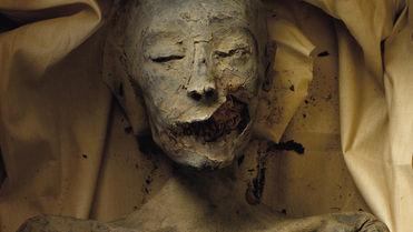 Quem era a mãe de Tutankhamon?