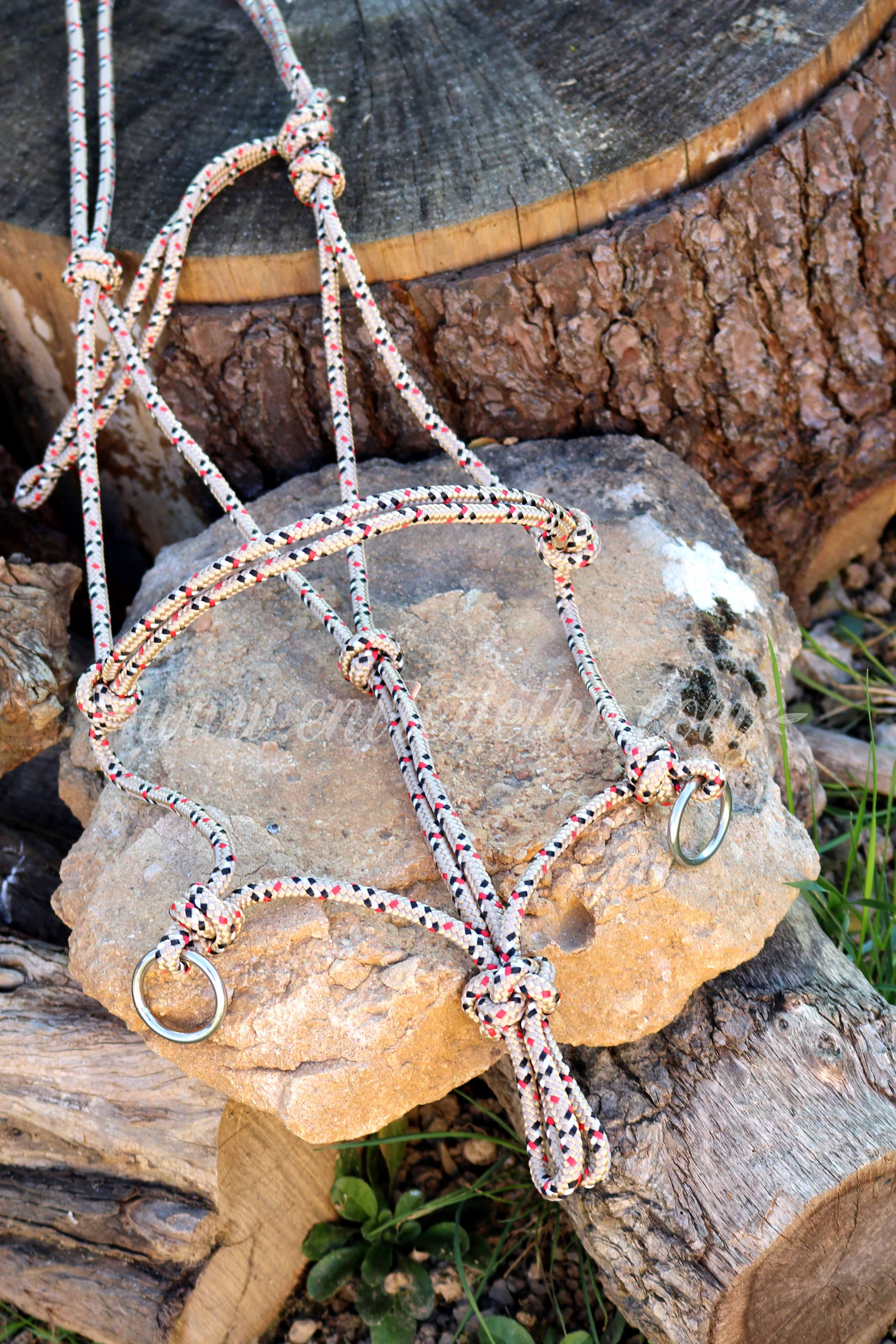 licol sidebelow, licol ethologique, licol éthologique, licol corde, licol sidepull,