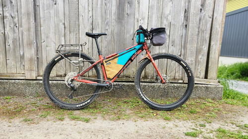 Custom Single Zip Full Frame Bag | LOAM Equipment