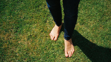 Why do you need to ground yourself? 