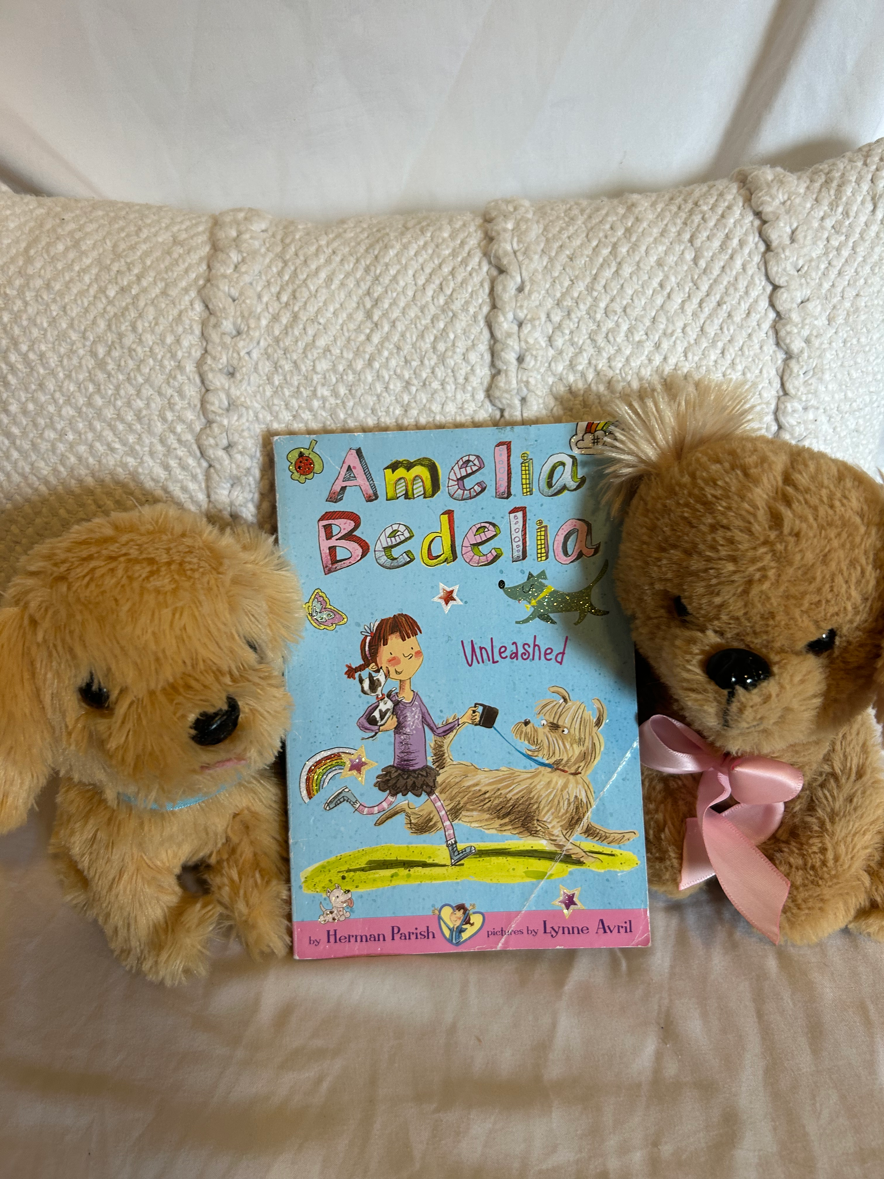 Amelia Bedelia UnLeashed