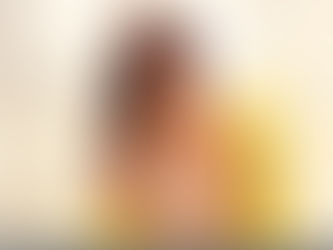 Yassmina on lokakuun Kuukauden Mirri - luomu tummaverikkö on valmis kastumaan! ✪