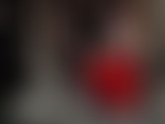 Jenna Himanen on maailmanlopun tonttutyttö