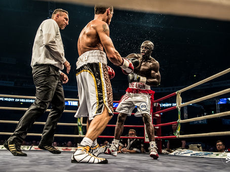 Edis Tatli ei antanut armoa Olavinlinnan nyrkkeilyillassa - tyrmäyskuvat!