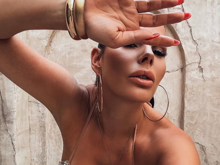 Suomen vastineet Mar-a-Lago (a.k.a MAGA-naama) kasvoille: nämä kolmehan voisivat olla kuin suoraan Trump-hallinnosta!