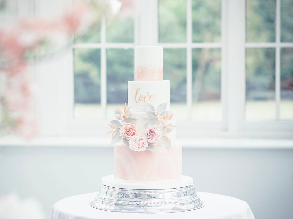Sugar floral hoop wedding cake.jpeg