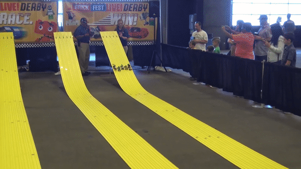 Lego derby.gif