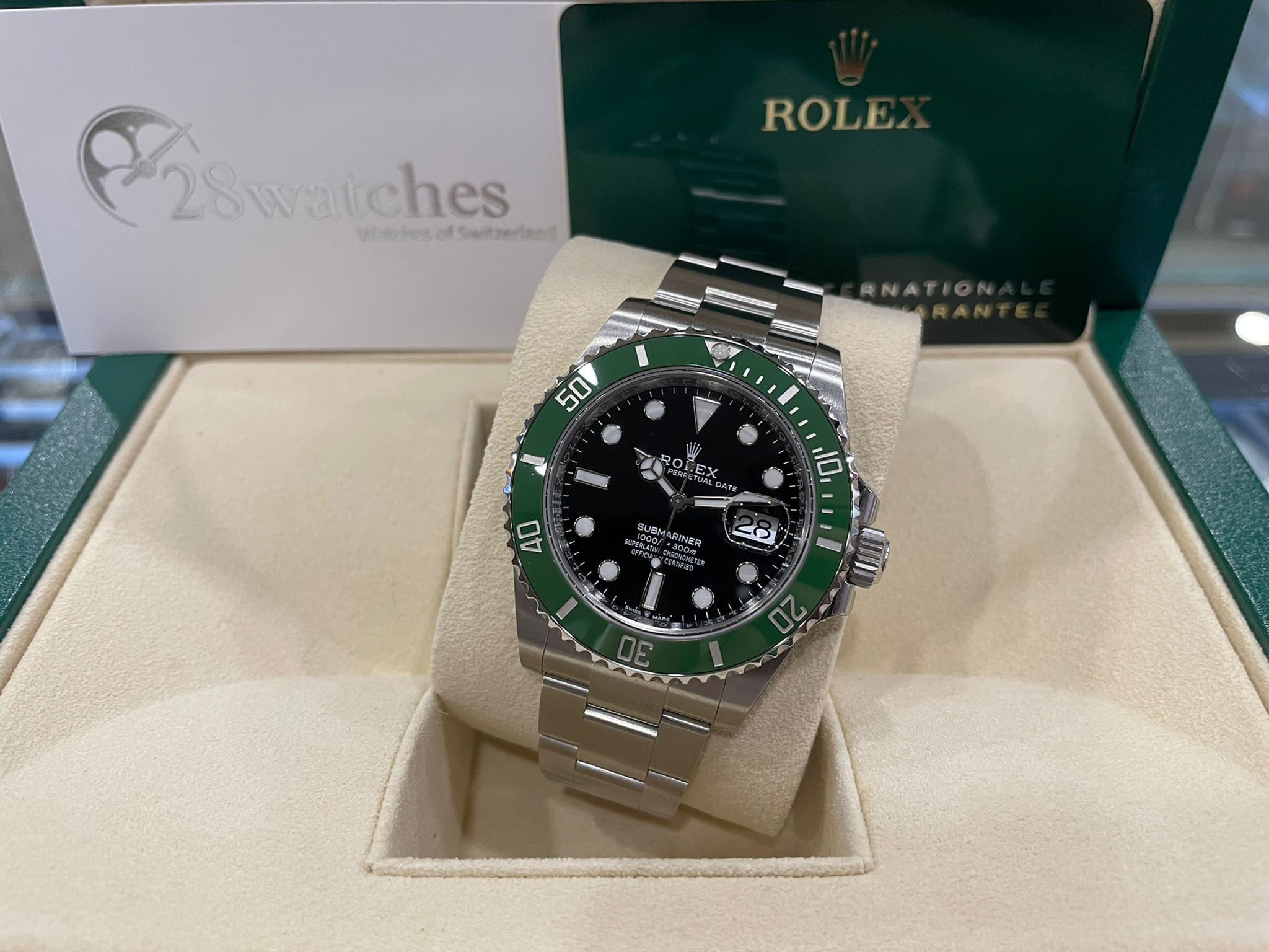 Brand new Rolex Submariner Date 126610LV - Sha Tin branch