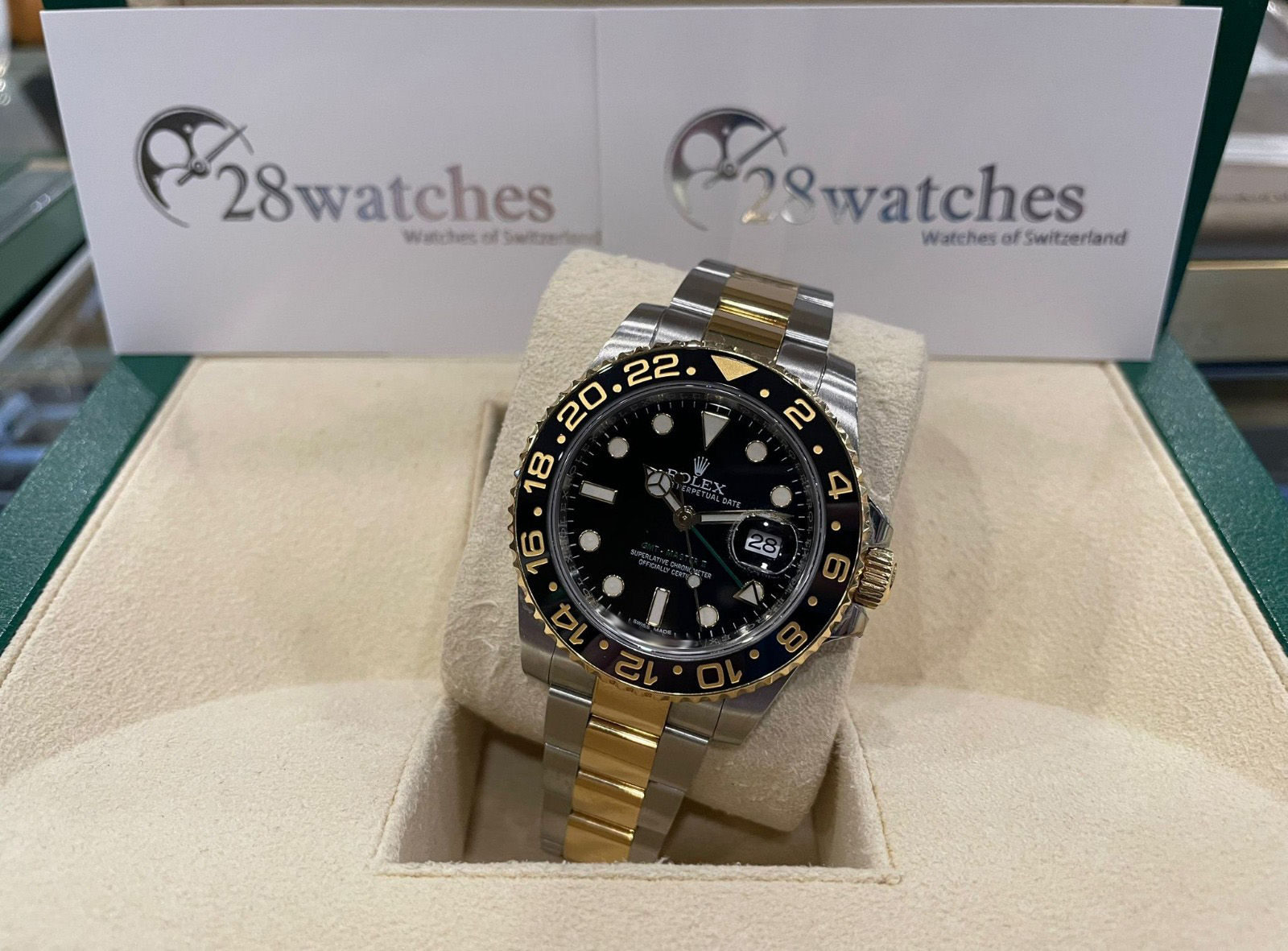 Pre-owned Rolex GMT-Master II 116713LN - Tsim Sha Tsui branch