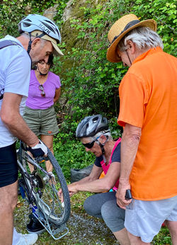 2022-05-11 Le long du Fil de l'Eyrieux et petits ennuis repares (4)