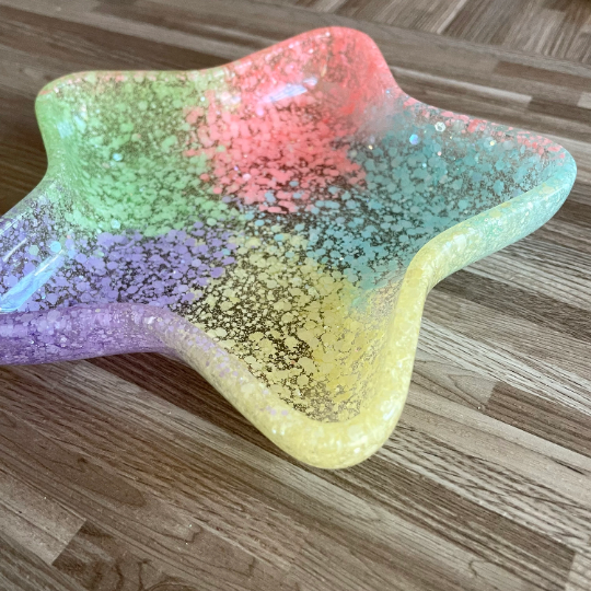Thumbnail: Resin Macaron Color Star Trinket Dish