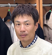 社長紹介画像_edited_edited_edited.jpg
