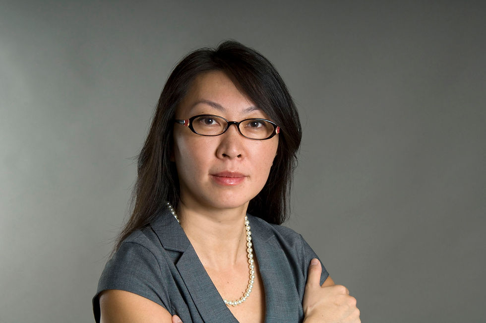 Headshot Laura Lau 2.jpg
