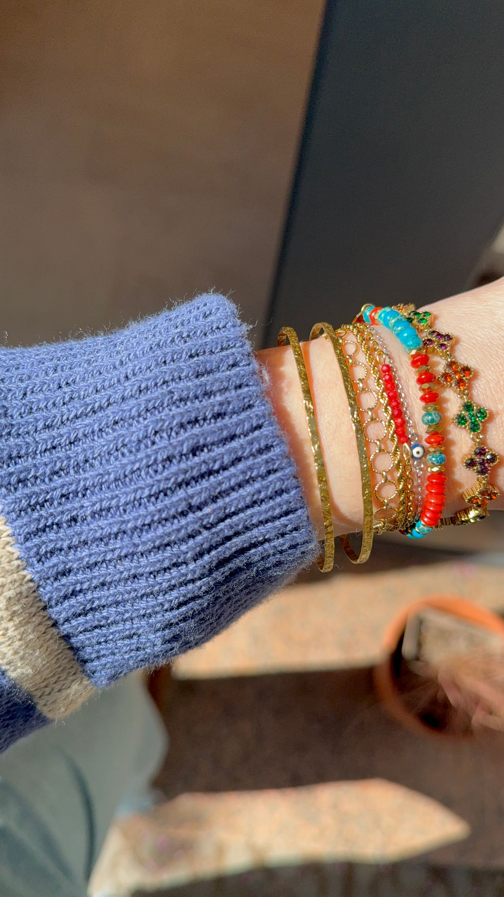 Miniatura: Brazalete doble barra irregular