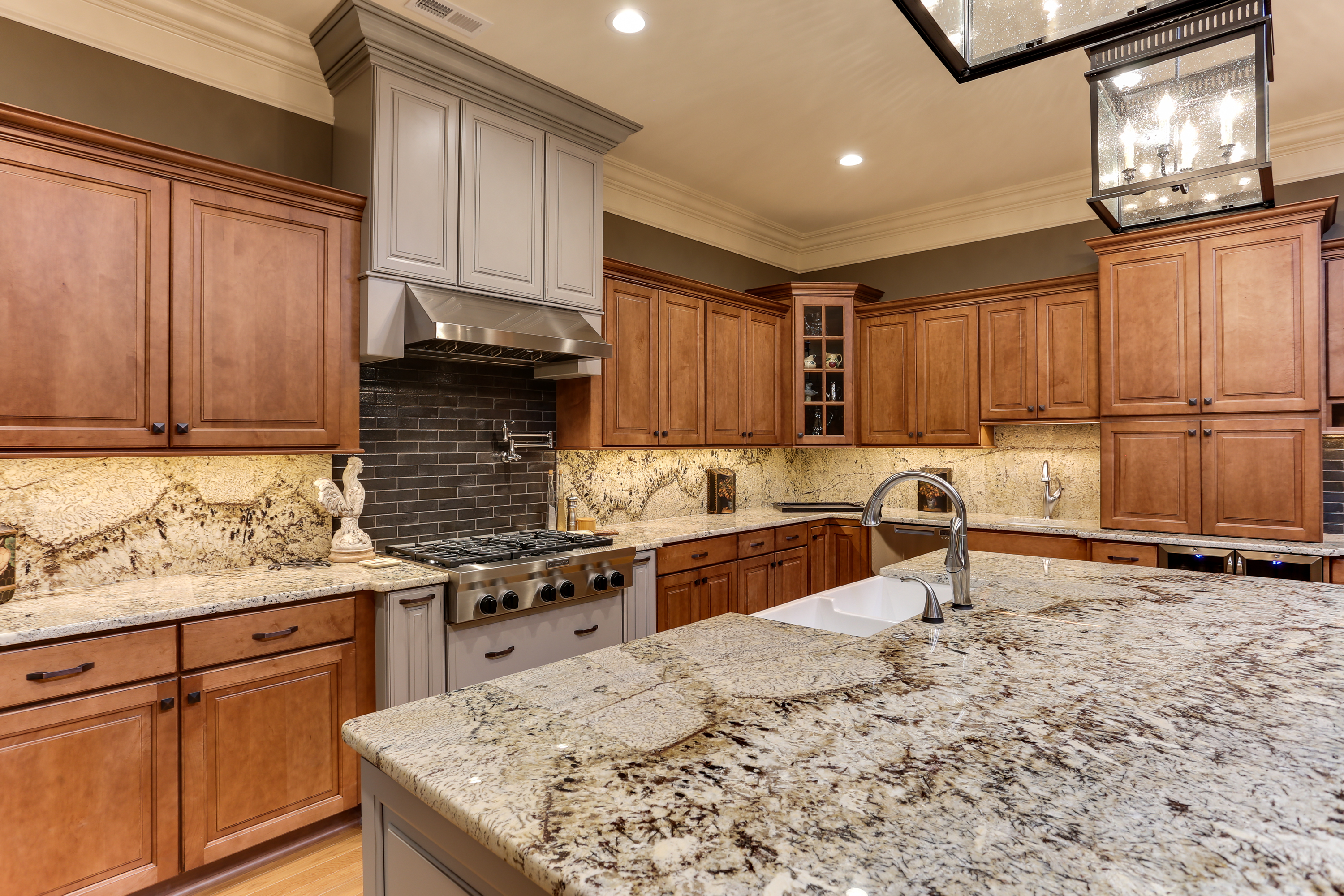 Arabella Court, Cary