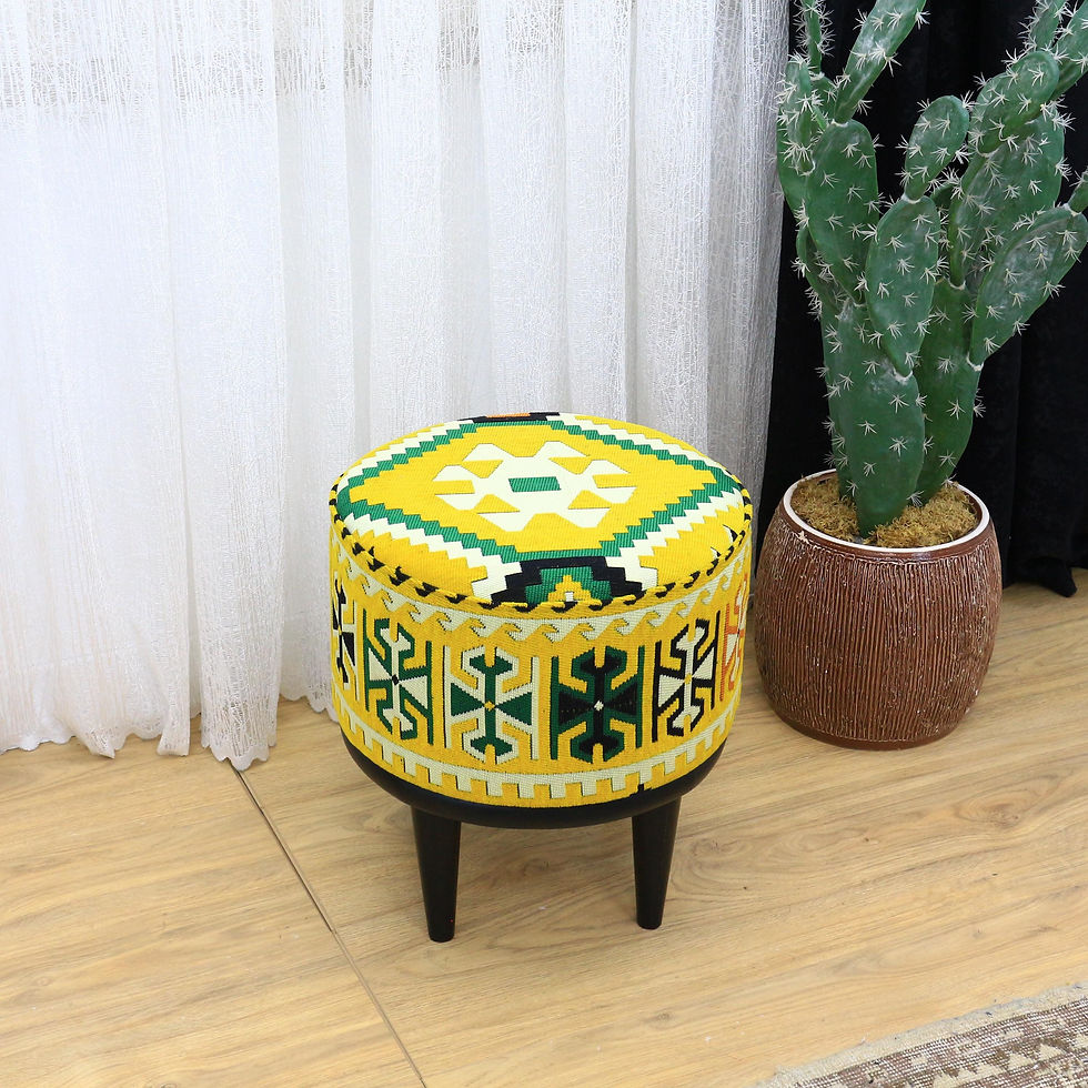 Miniaturbild: Yellow Kilim Ottoman Pouf