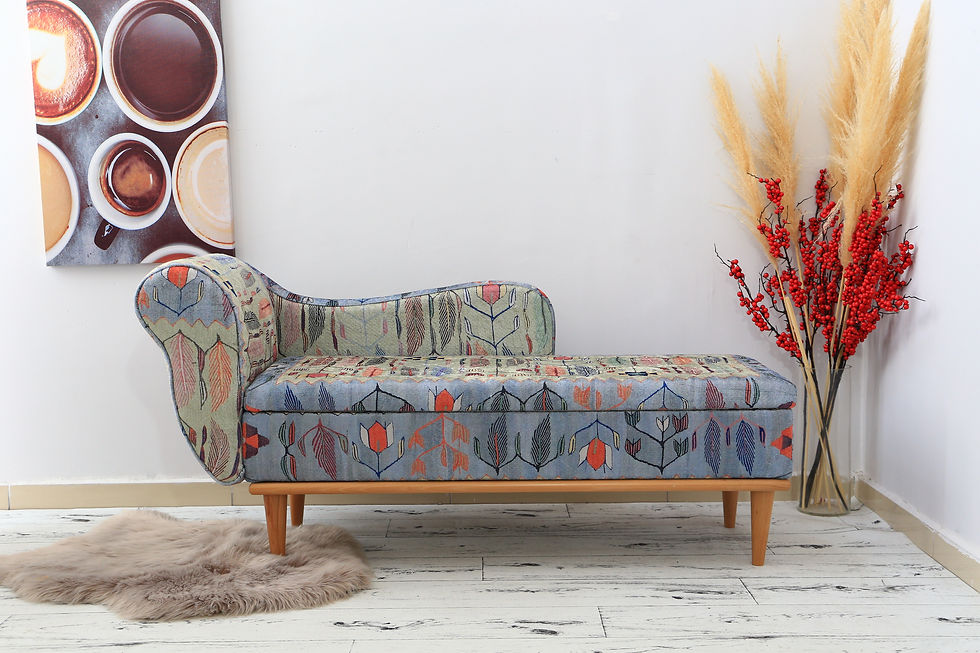 Thumbnail: Floral patterned chaise lounge on wooden legs