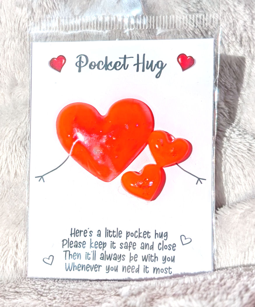 Resin Pocket Hug (L)