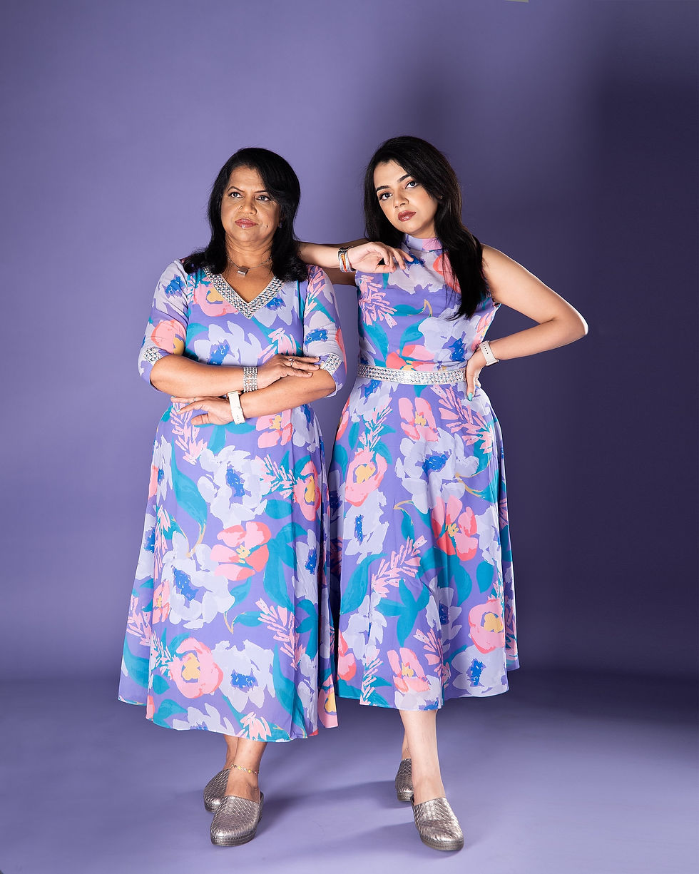 Thumbnail: Blossoming bond collections 