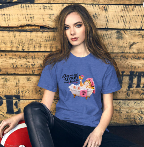 T-shirt chat dans son bain