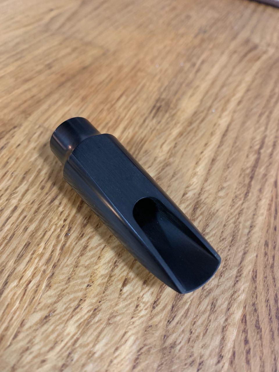 Thumbnail: La Moderna Hard Rubber for Soprano Sax