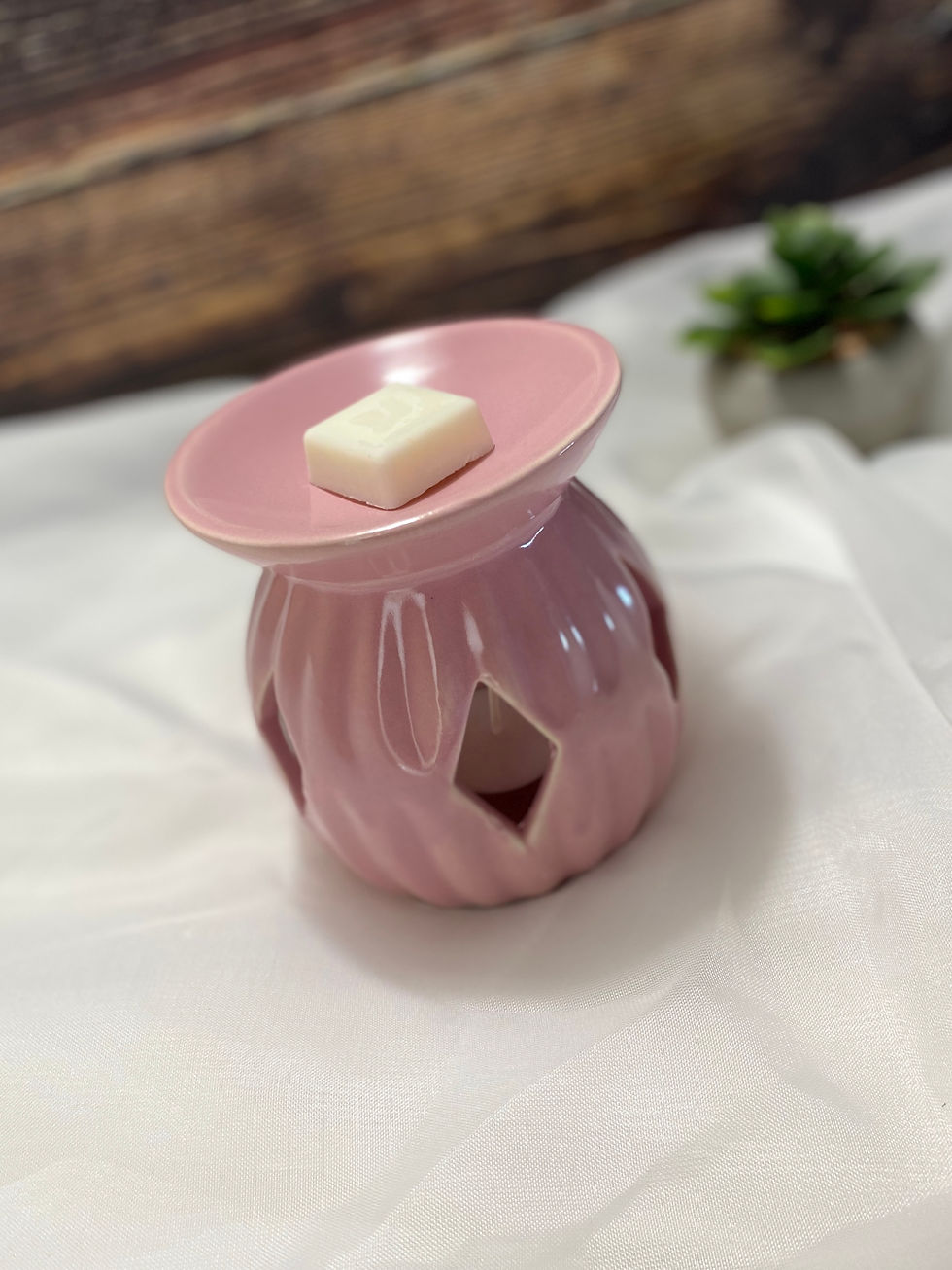 Thumbnail: Round Ceramic Wax Warmers