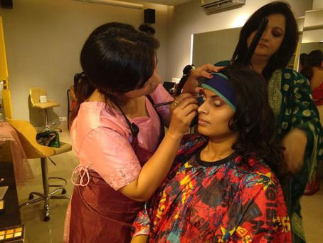 A Better Way To Understand The Beauty And MakeupCourses Training