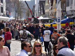 Die Feuerwehr und der Förderverein präsentieren sich bei den Outdoor Tagen