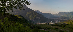 Fotografia di interni e architettura per Luxury Chalet Pinocchio a Brentonico (Trento). Vista panoramica e interior design contemporaneo realizzati da Studio Bozzini Milano.	
•	fotografo di interni Milano
	•	fotografo interni Trento
	•	fotografia architettura luxury
	•	fotografo hotel e resort
	•	fotografia interni chalet di lusso
	•	fotografo interior design Italia
	•	fotografia case vacanza e spa
	•	luxury interior photography
	•	fotografia architettura e paesaggio
	•	Studio Fotografico Bozzini Milano
