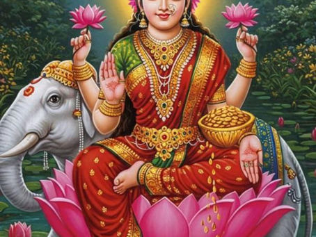 శ్రీ లక్ష్మీ శ్రీ మహాలక్ష్మి క్షీర సాగర కన్యకా ఉత్తిష్ట హరి సంగీతే భక్తానాం   Lakshmi Mata Prayer  (a devotional YT Short)