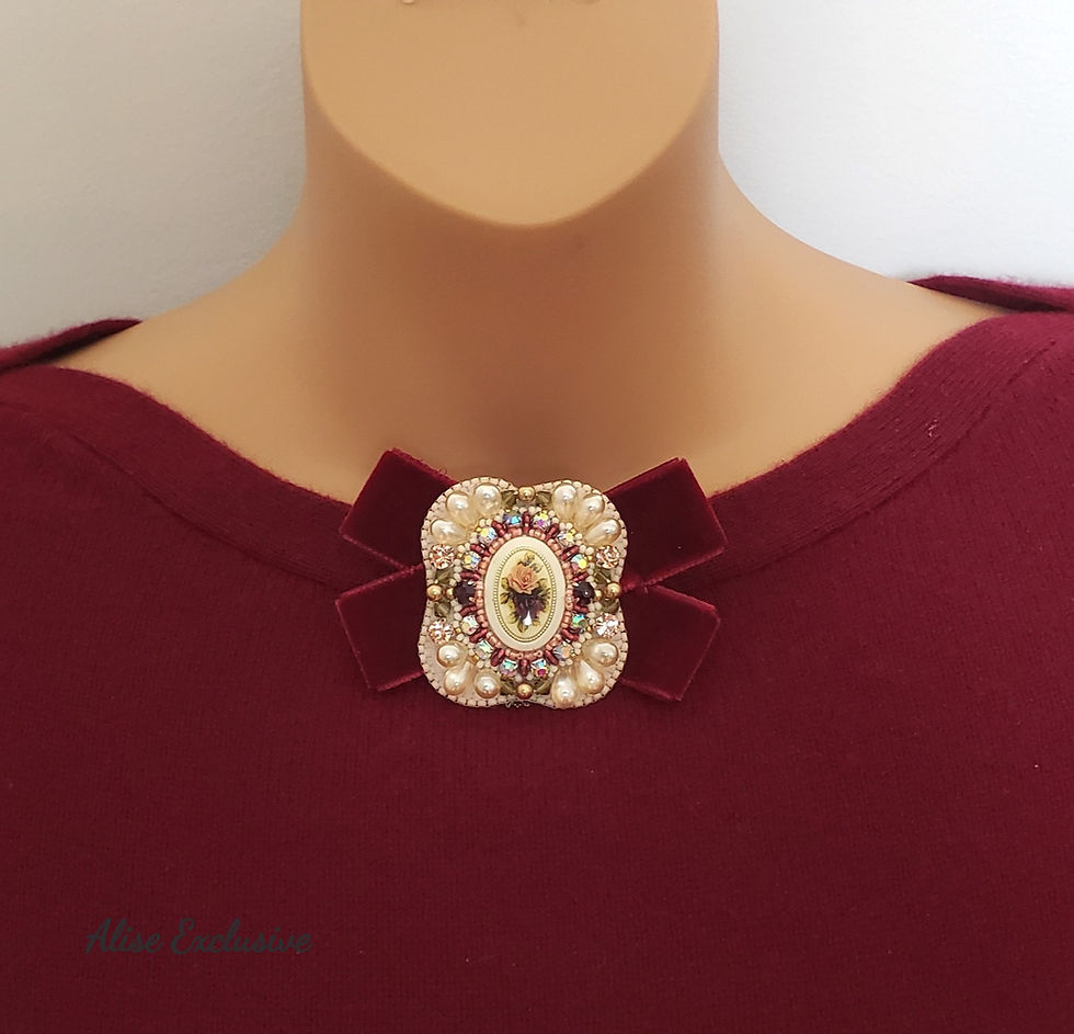 Thumbnail: Victorian Style Brooch With Bow