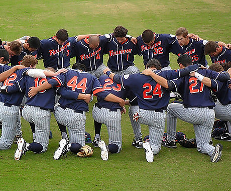 prayer-circle2.jpg