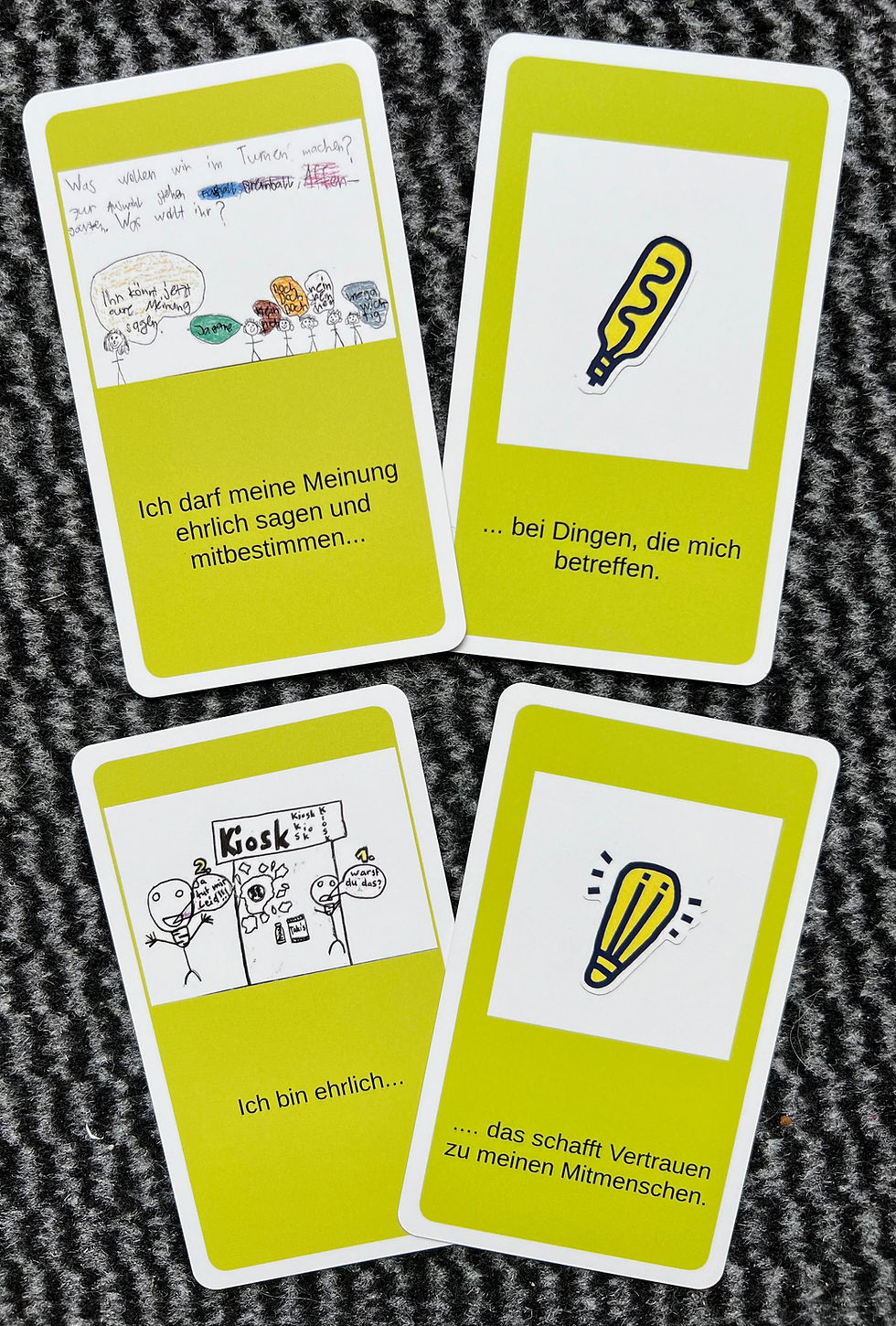 Miniaturbild: Notfall-Kartenset für Lehrpersonen