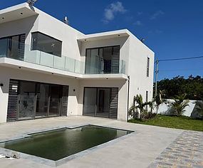 VILLA CONTEMPORAINE NEUVE À VENDRE