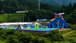🐉 大迫力のドラゴンが、今日も見守っています💦