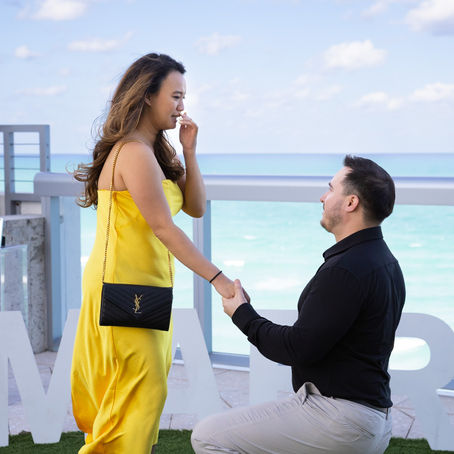Romantic surprise marriage proposal planned by a professional proposal planner