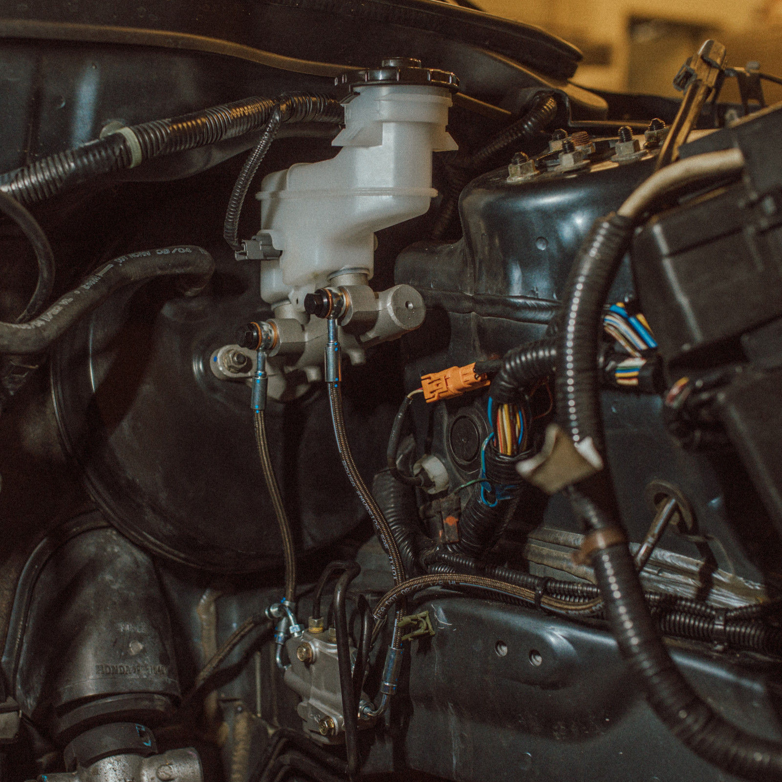 04-08 TSX Brake Line Tuck Kit