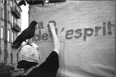 " LA POLLUTION DE L'ESPRIT ". 07/1994.