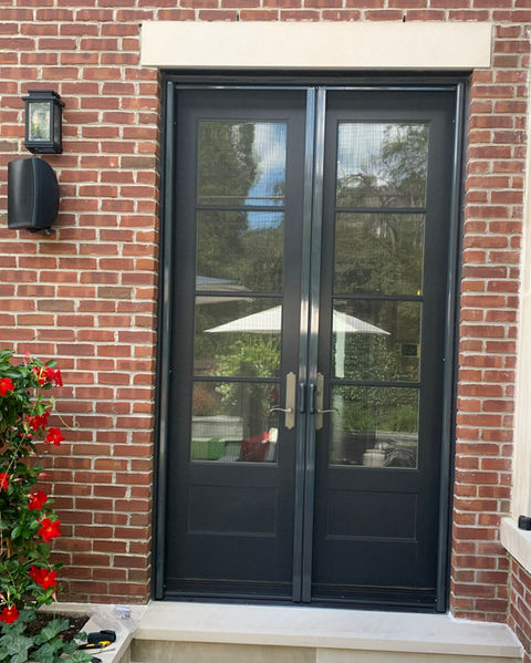 Double Door Retractable Screen in Toronto, Mississauga, Vaughn, Etobicoke