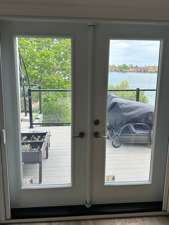 Double Door Retractable Screen 