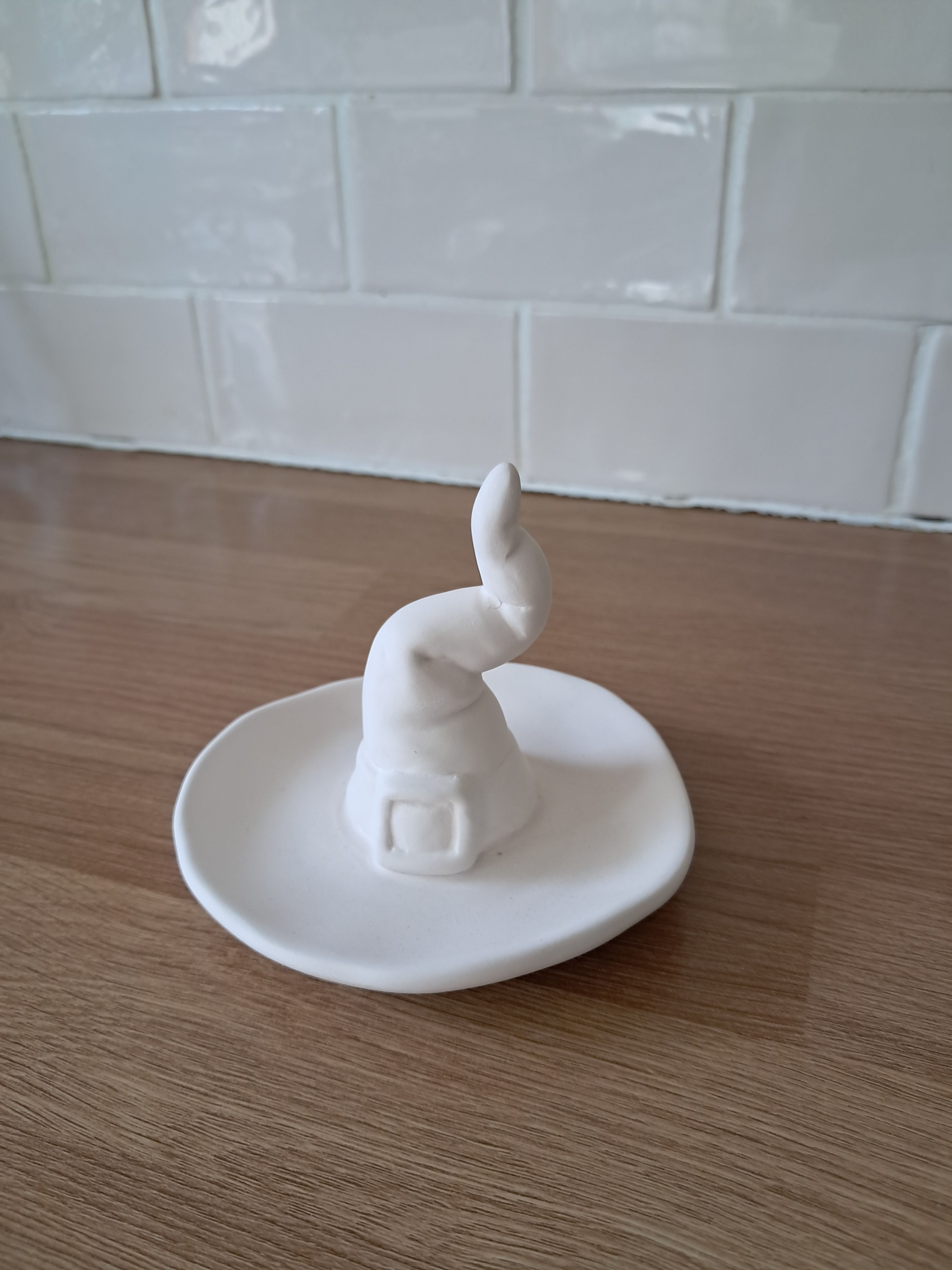 Witch Hat Ring Holder