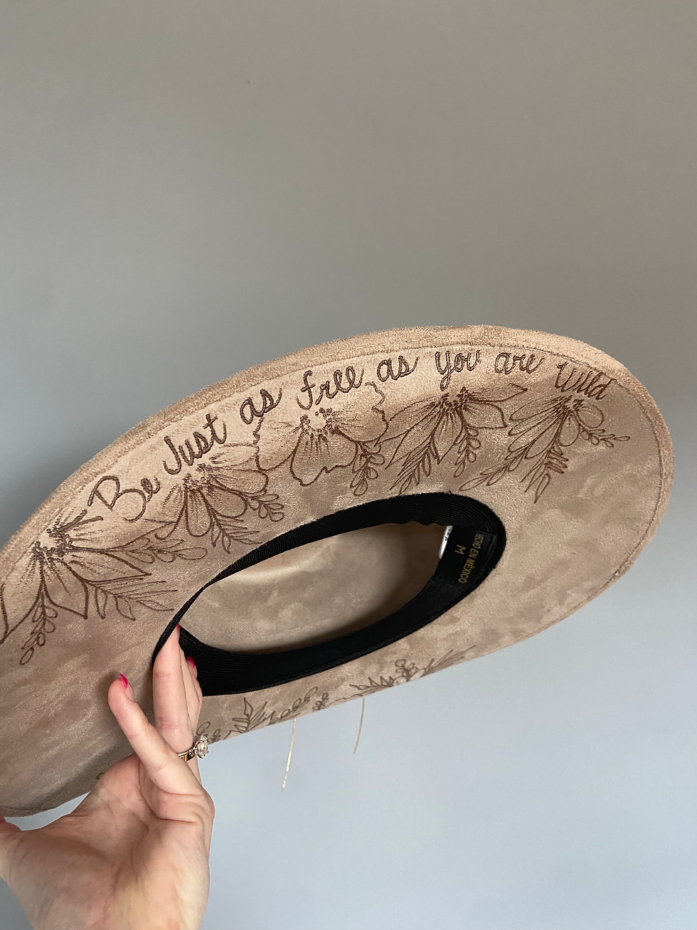 Thumbnail: Wild and free