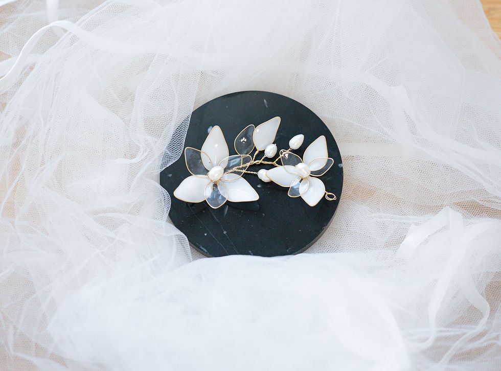 Miniaturbild: Haarschmuck Monika