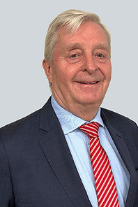 Julian South - No Background_edited.jpg