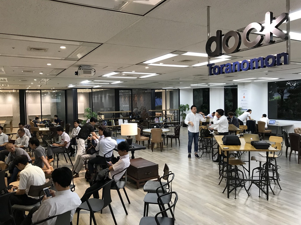 コワーキングスペース「dock-Toranomon」